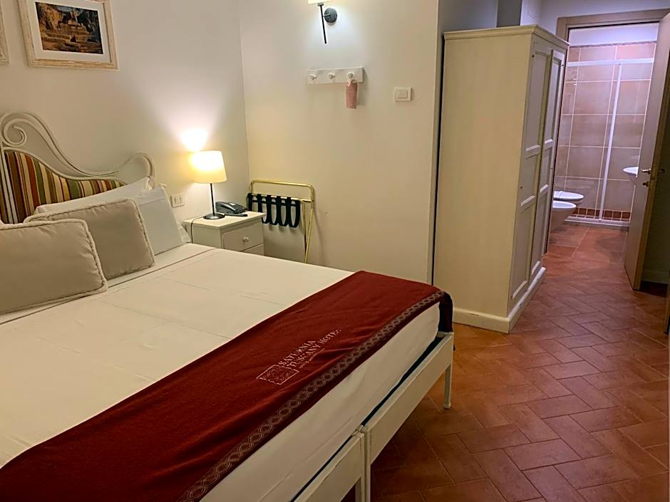 Saturnia Tuscany Hotel
