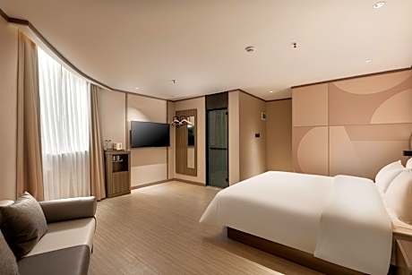 Huazhu - Superior BedRoom