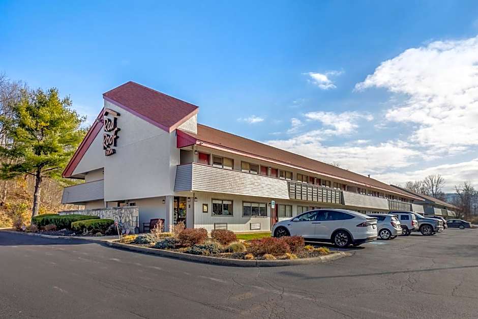 HomeTowne Studios Danville, PA