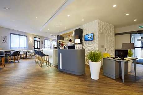 Kyriad Bezons - La Defense