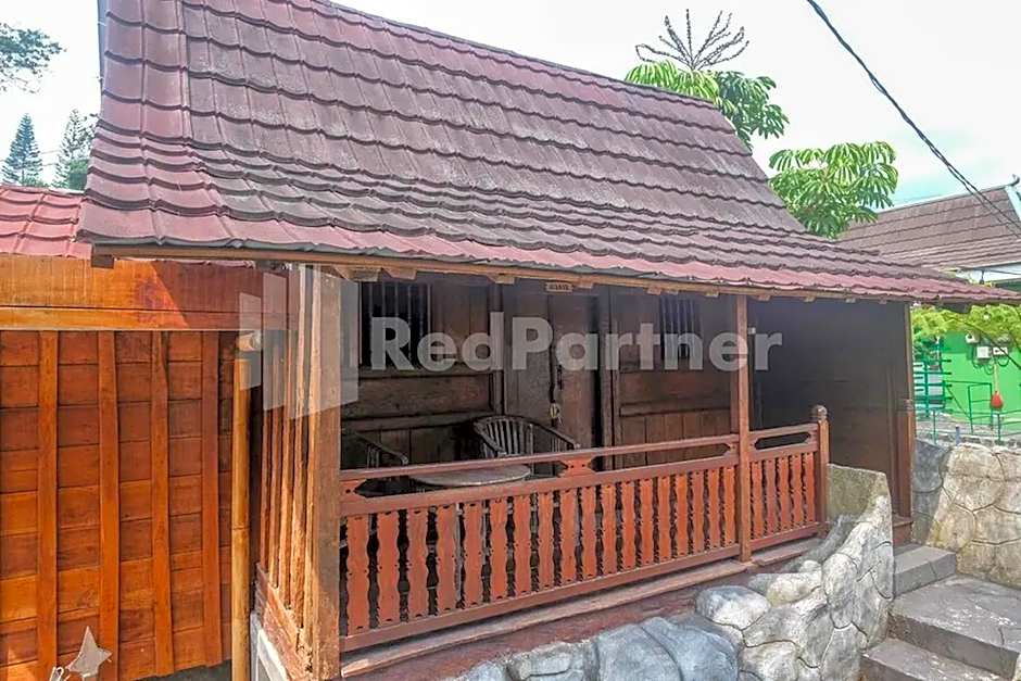 Javenir Hotel Tawangmangu Mitra RedDoorz