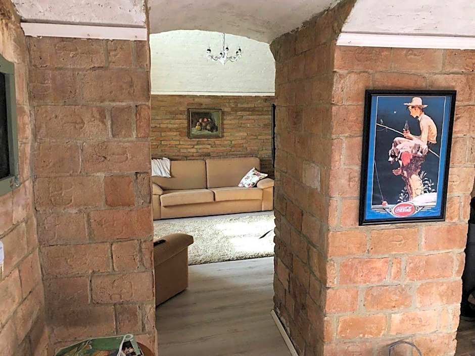 Kakukkfu Barlang-Vendeghaz