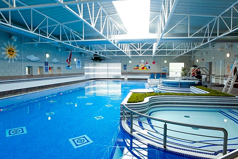 Hotel Westport - Leisure Spa and Conference