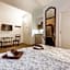 Janne Hotel with Self Check-in