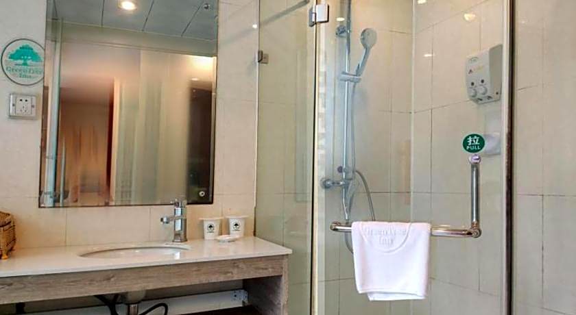 GreenTree Inn Zhenjiang Center Street No.1 Peoples Hospital Express Hotel