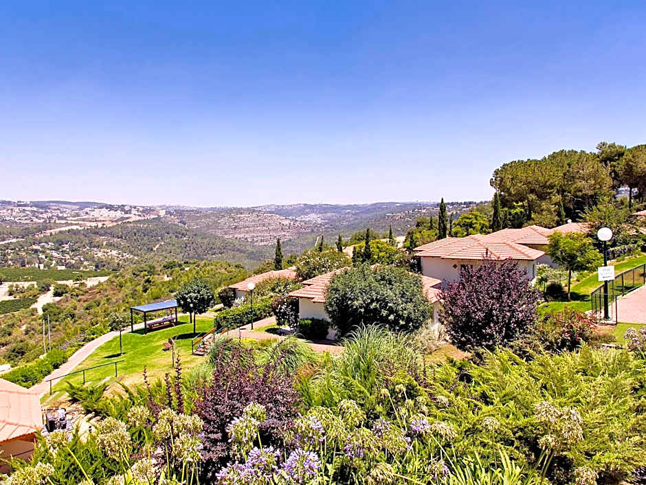 Shoresh Green Hills Hotel