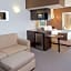 Microtel Inn & Suites By Wyndham Quincy