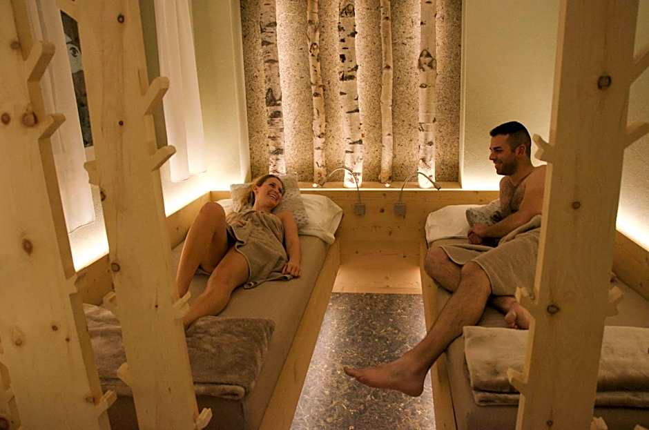 Alledolomiti Boutique Lake Hotel - Adults friendly