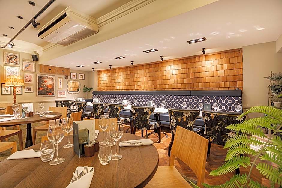 The Wynnstay Hotel, Oswestry, Shropshire - The Coaching Inn Group