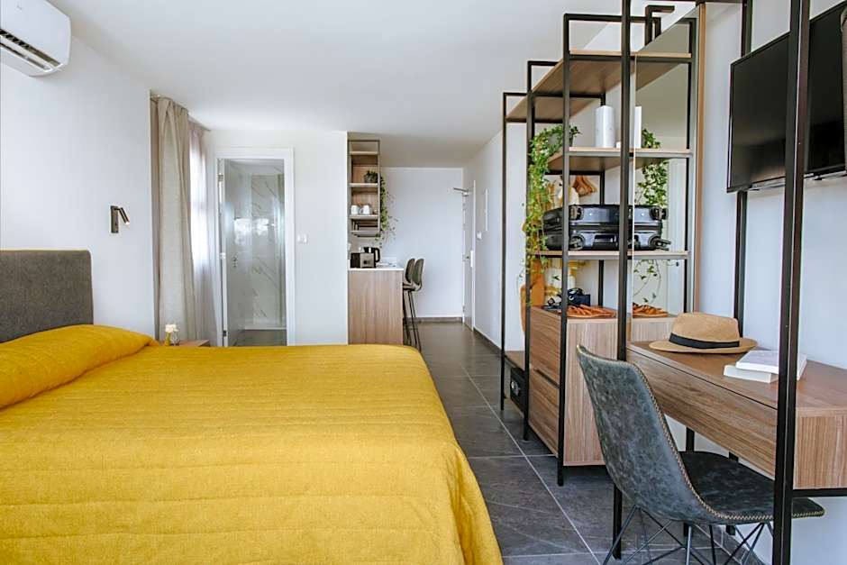 Cosmo Napa Boutique Hotel