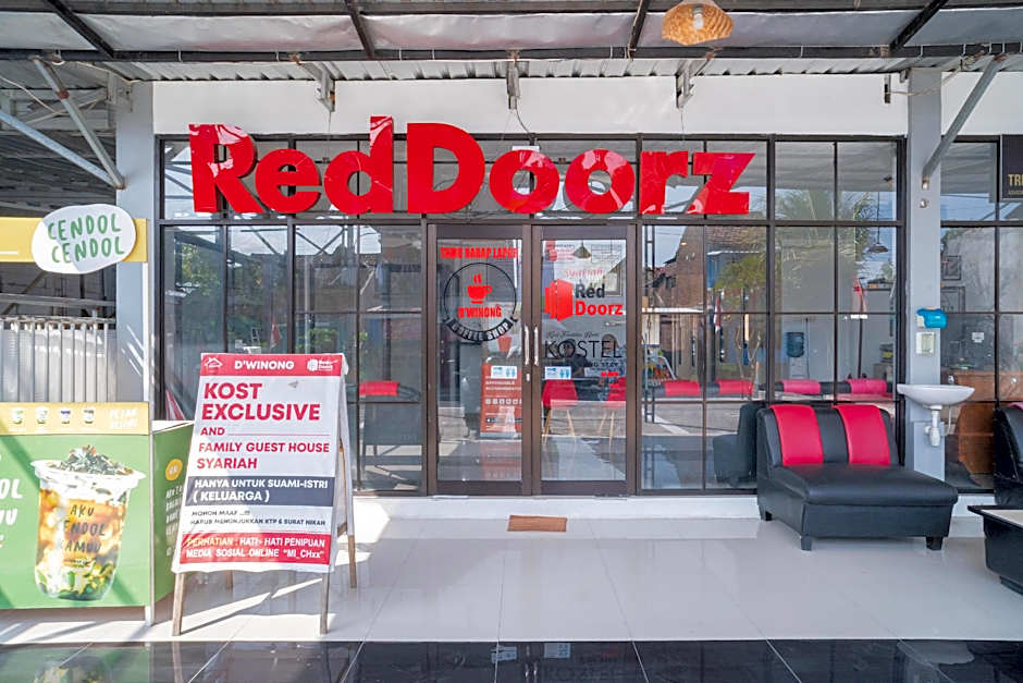 RedDoorz Syariah @ Winong Nganjuk