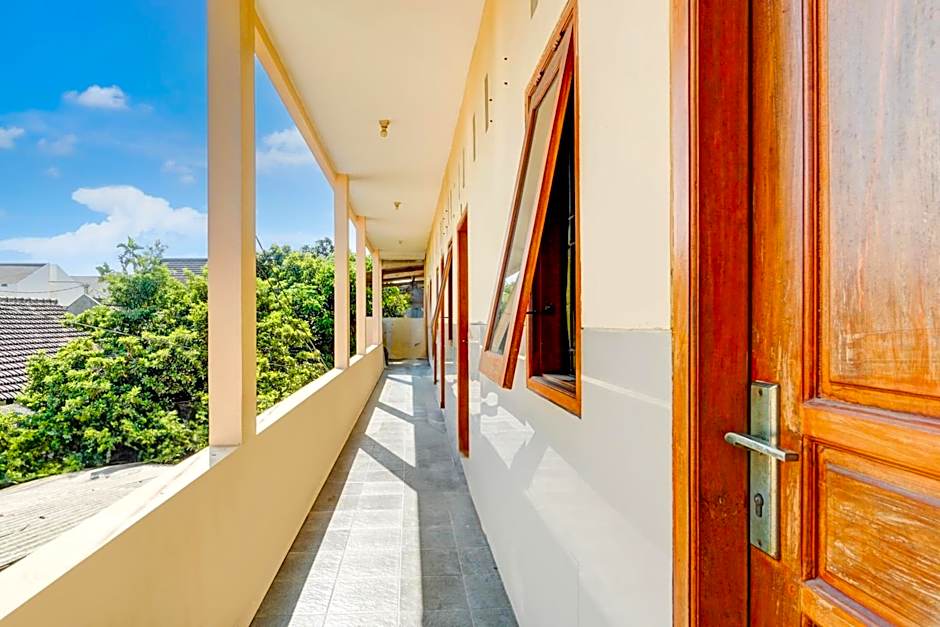 OYO Life 93290 Homestay Betro Syariah