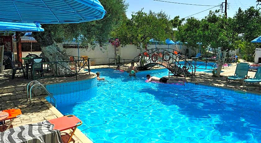 Kastro Studios Apartments