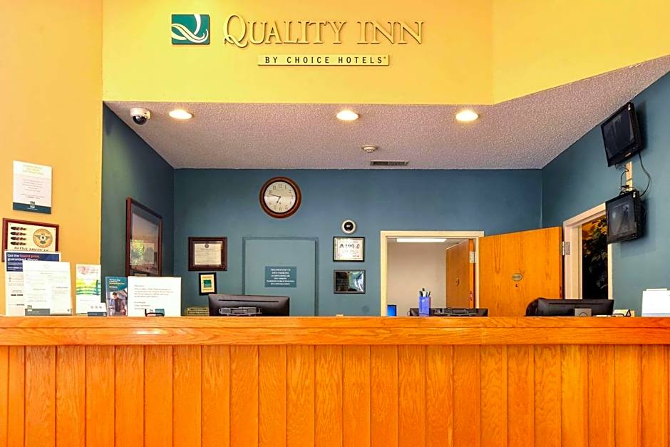Quality Inn Cherokee Riverside