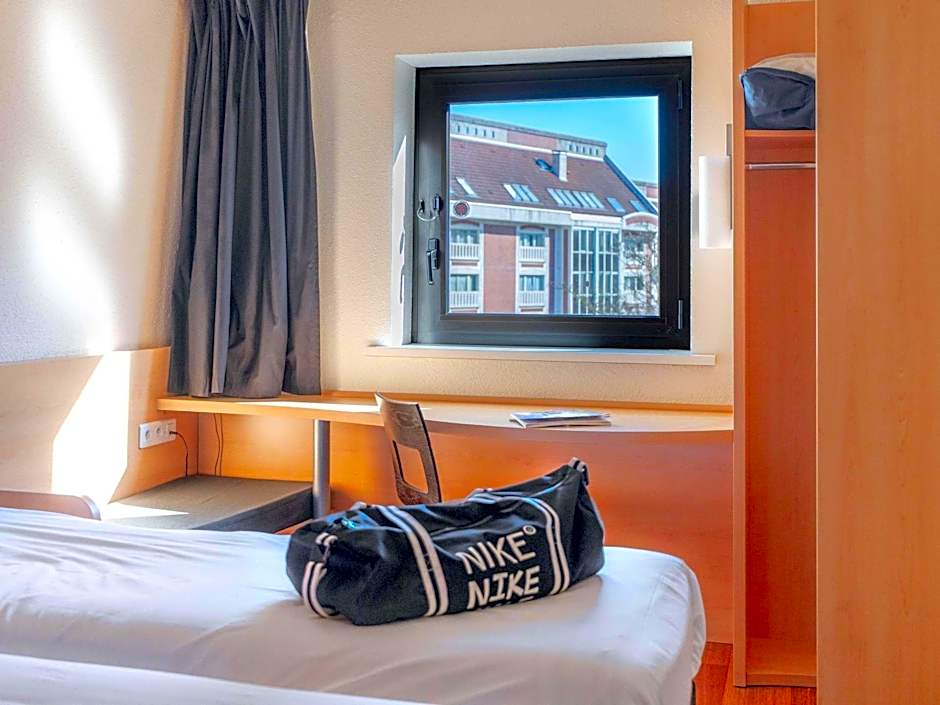 ibis Lille Centre Gares