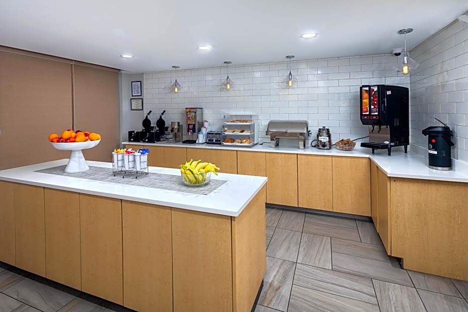 La Quinta Inn & Suites by Wyndham Perry