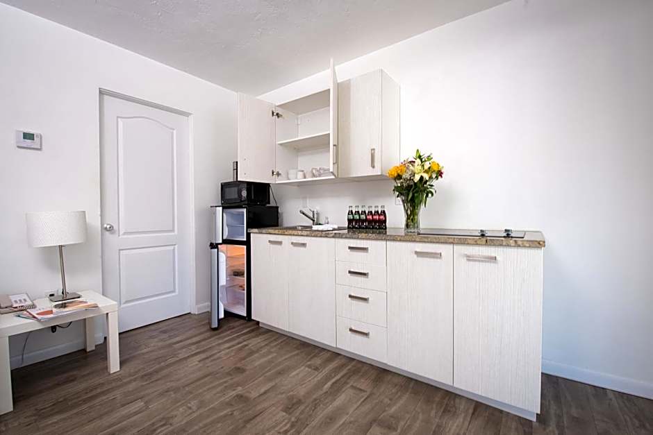 Regency Inn & Suites Sarasota