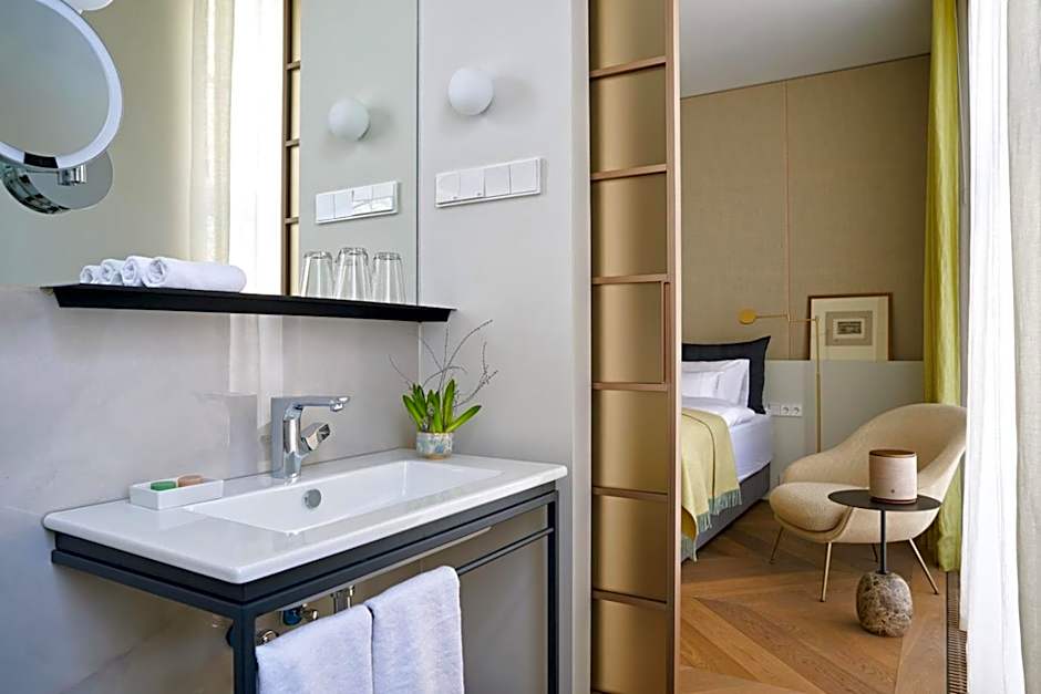 Bagatelle Gardenhouse