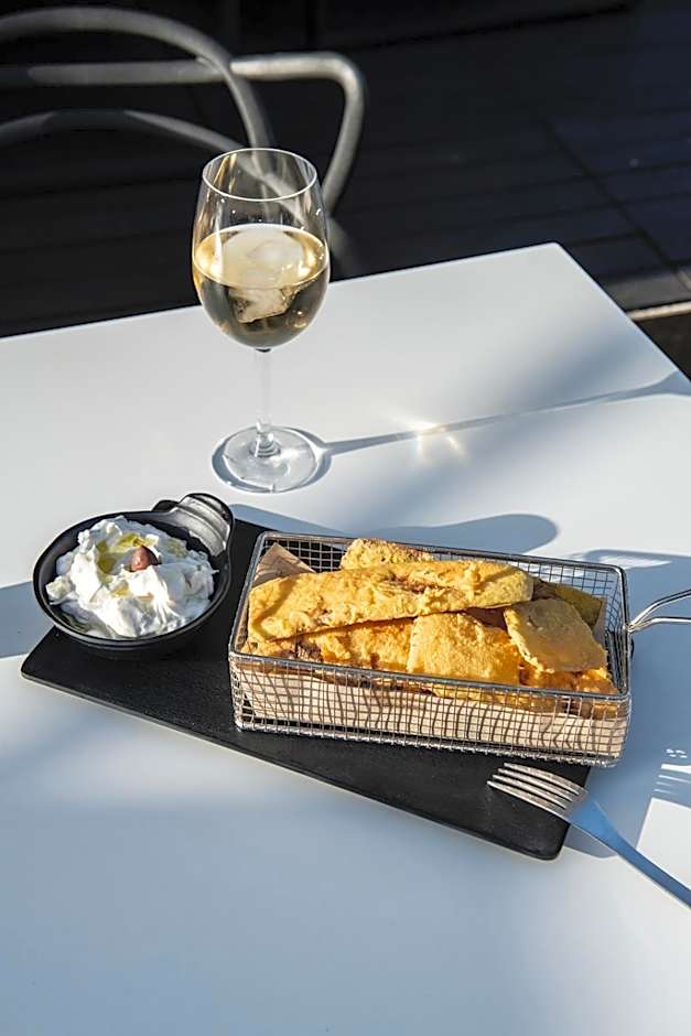 Olive Boutique Hotel