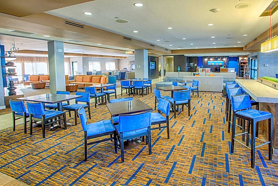 Courtyard by Marriott Fargo Moorhead, MN