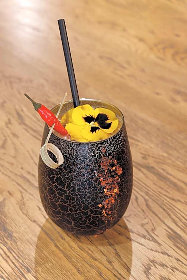 Kyriad Prestige Amiens Poulainville - Hotel and Spa