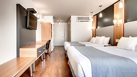 Deluxe Queen Room with Two Queen Beds