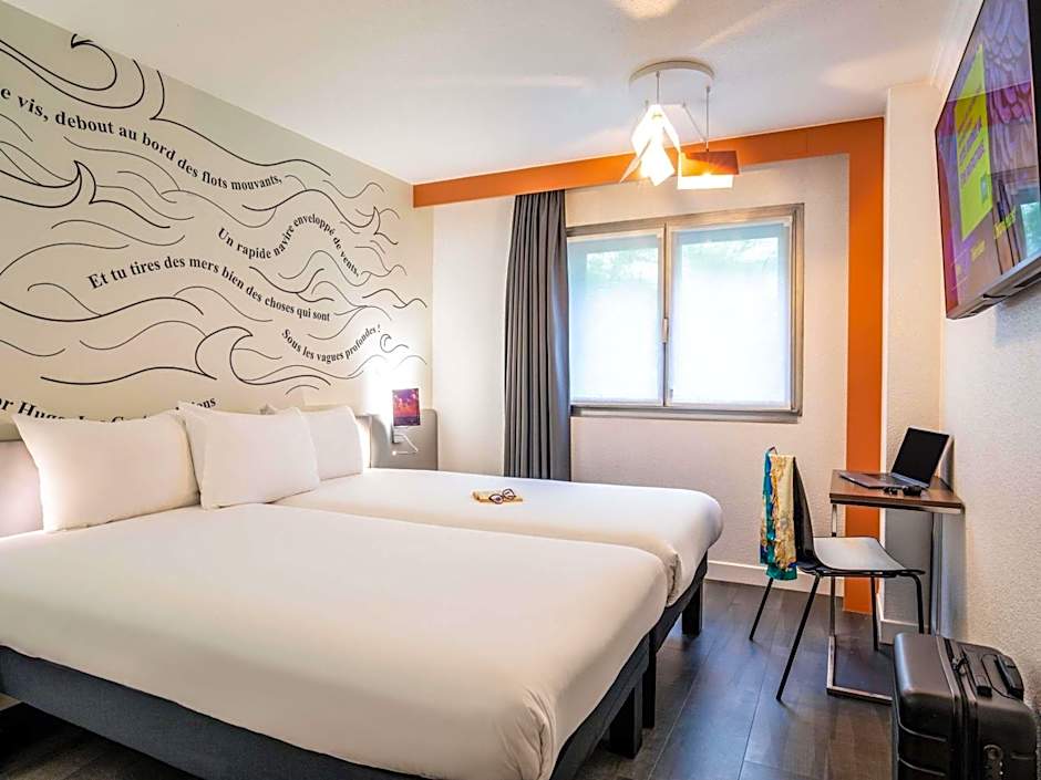 Ibis Styles Paris Tolbiac Bibliotheque