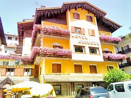 Hotel Alleghe