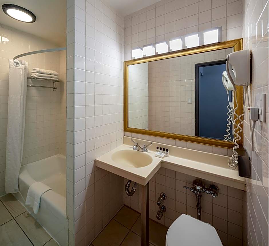 Ramada by Wyndham Jersey City