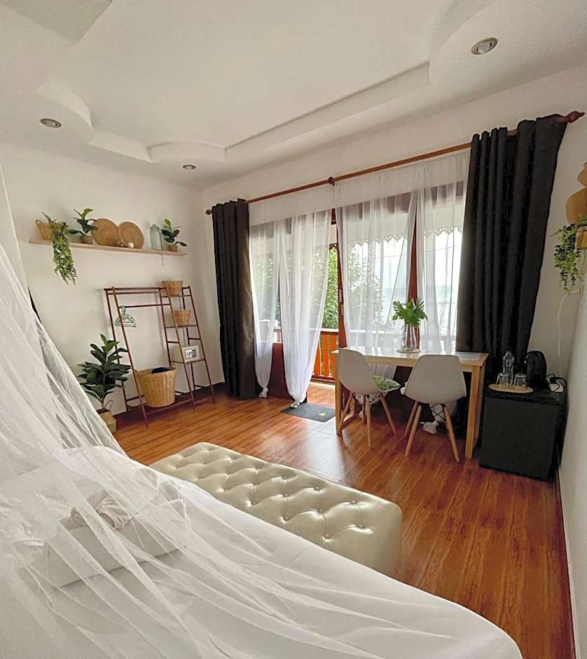 Secret Place Hotel and Restaurant