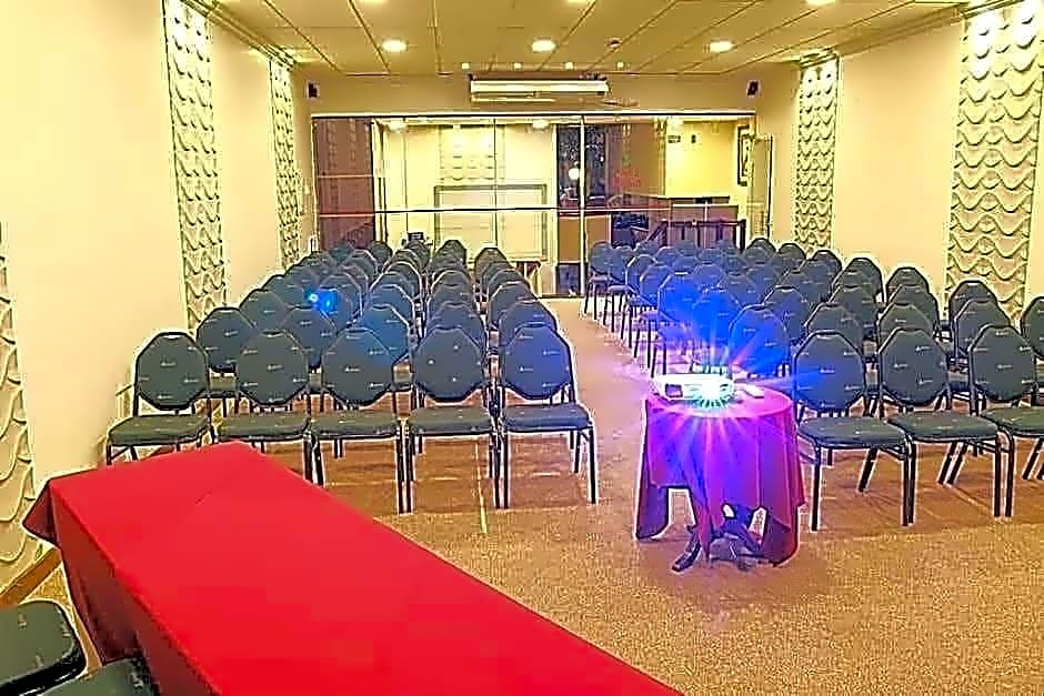 Yotau All Suites Hotel