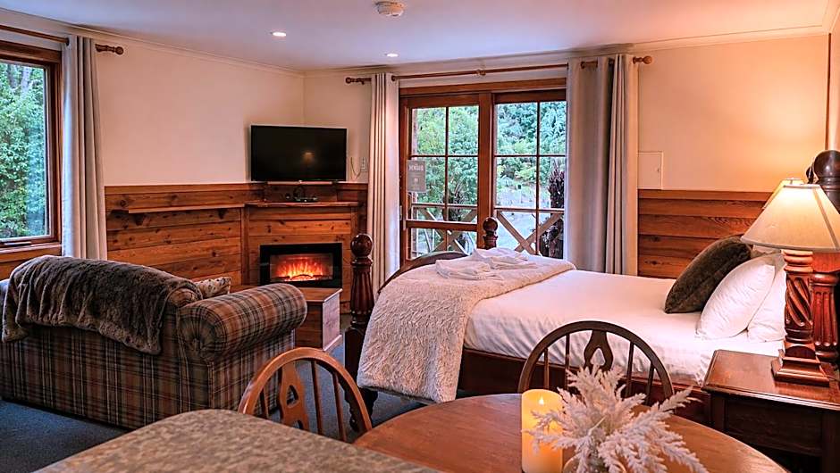 Cradle forest inn