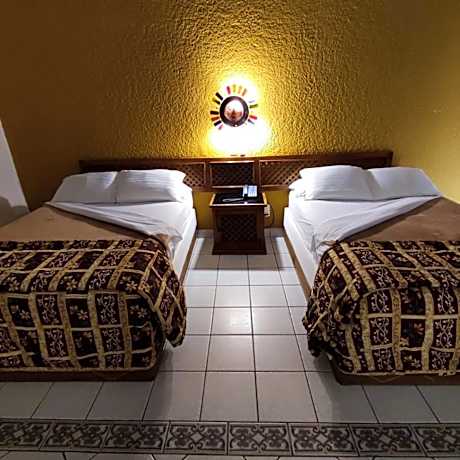 HOTEL MISION SANTA MARIA