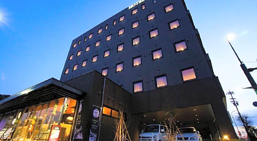 Hotel Livemax Kanazawaekimae