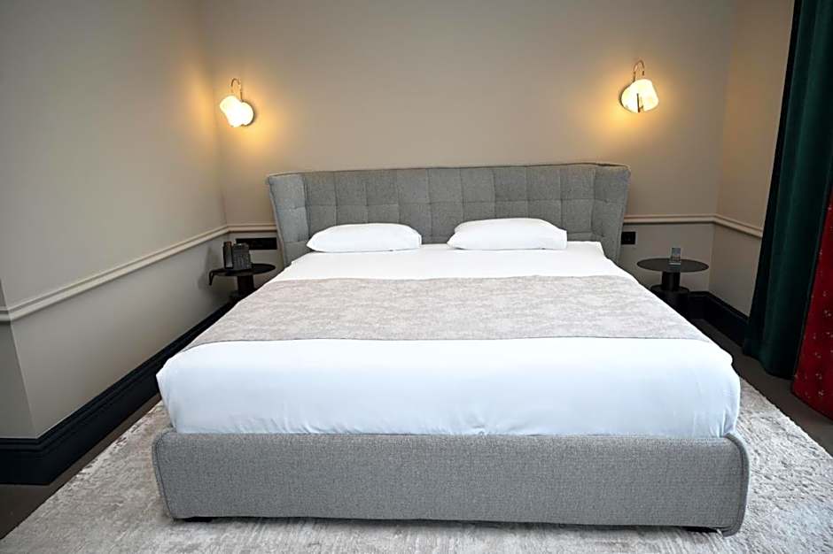 Retro Boutique Hotel