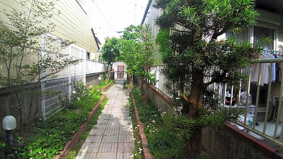 Kinkaku