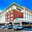 DRURY INN & SUITES NEAR FOREST PARK