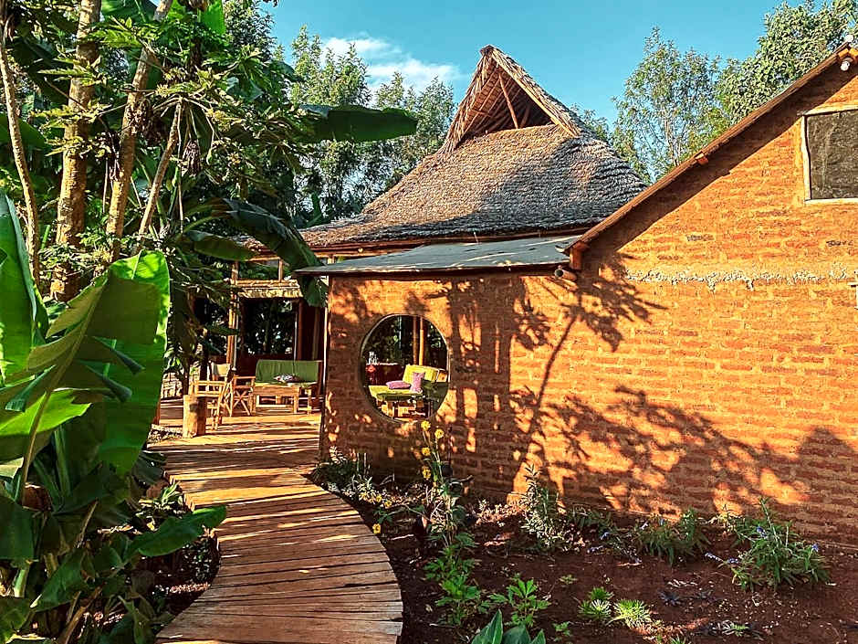 Foresight Eco Lodge & Safari