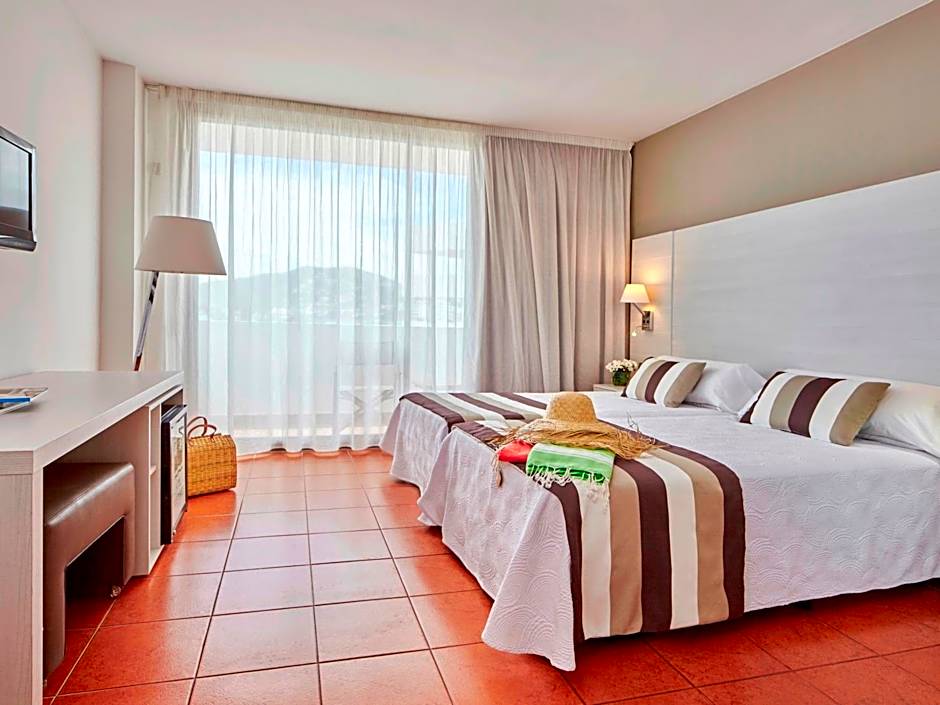 Hotel Tres Torres
