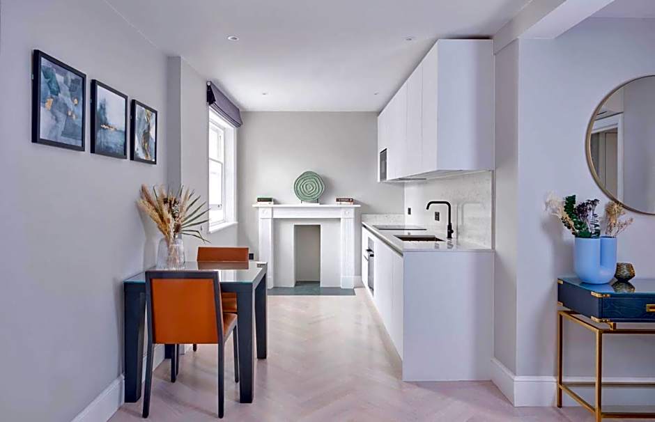 No.11 Cadogan Gardens