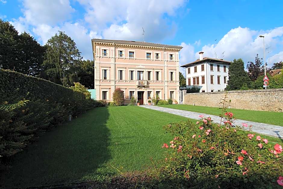 Hotel Villa Maternini