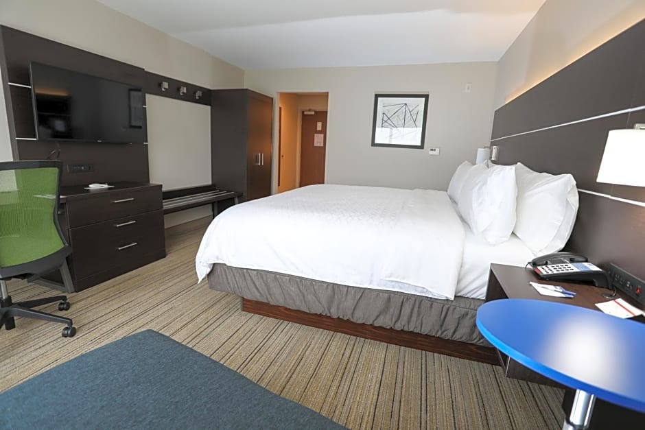 Holiday Inn Express And Suites Forney By IHG