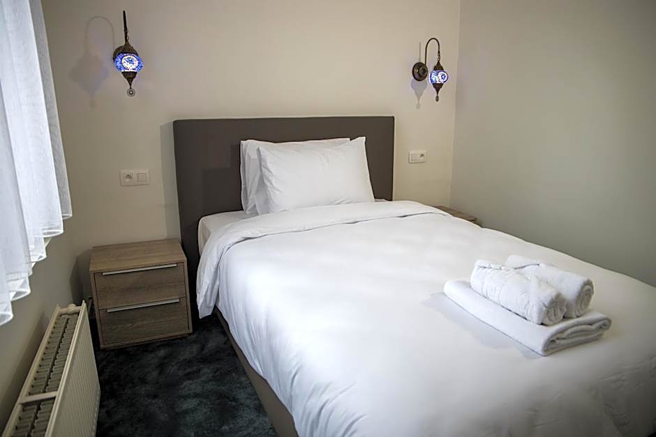 Hotel Guzy
