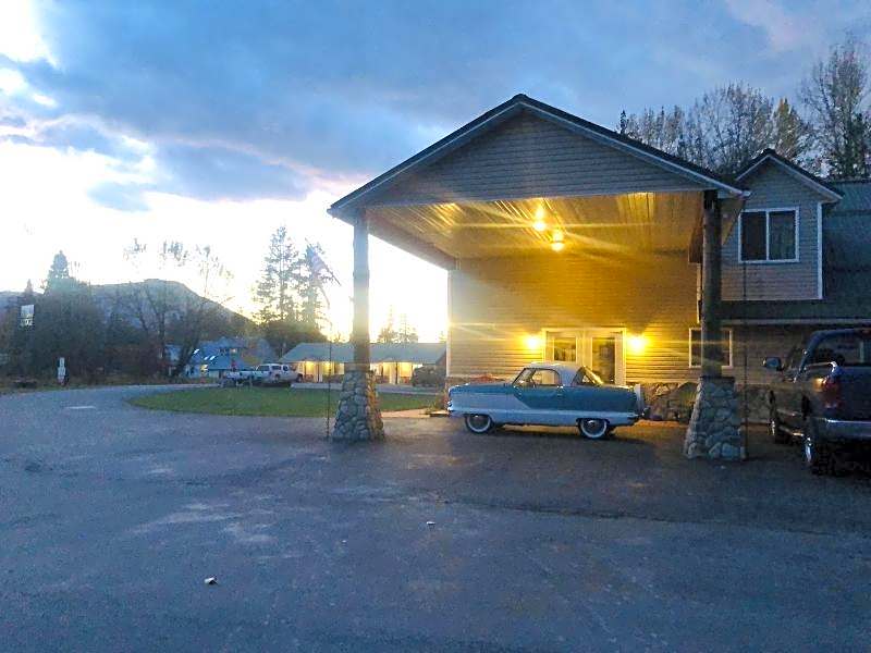 Clark Fork Lodge