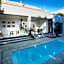 Twice Central Guesthouse