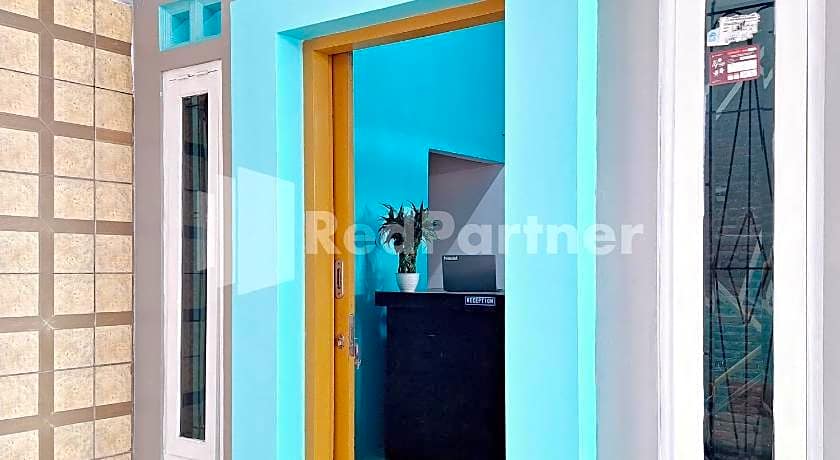 Griya Prashasta Mitra RedDoorz