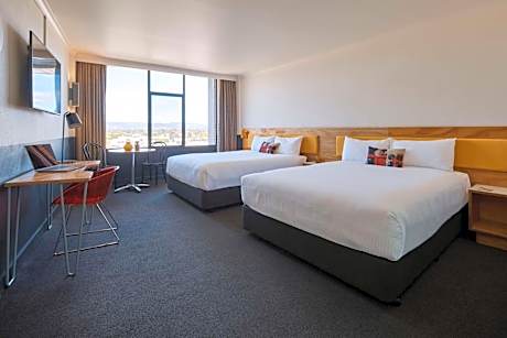 Deluxe Queen Room with Two Queen Beds