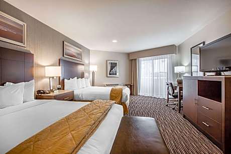 Queen Room with Two Queen Beds - Non-Smoking