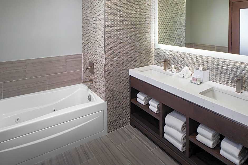 Hotel Indigo: Flushing - LaGuardia By IHG