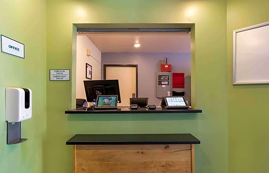 Extended Stay America Select Suites - Pensacola - Northeast